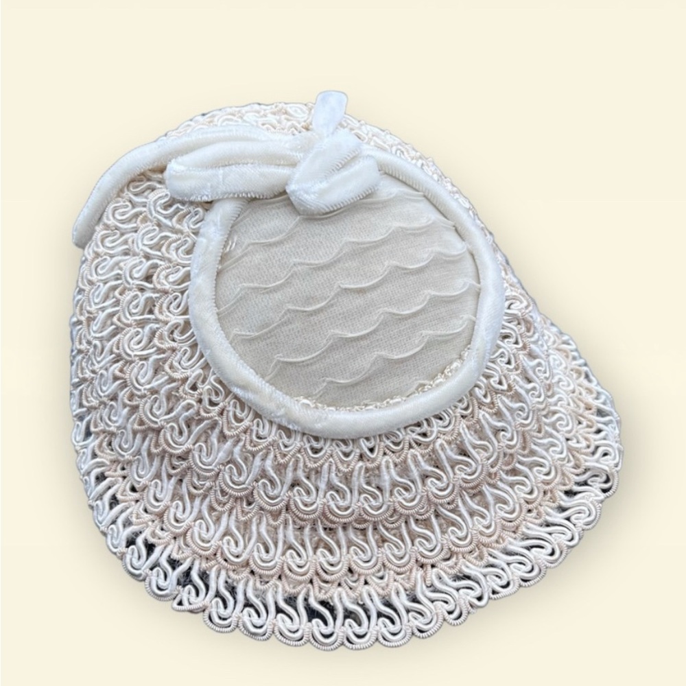 Vintage Younkers Ivory Cream and White Fascinator Hat with Veil
